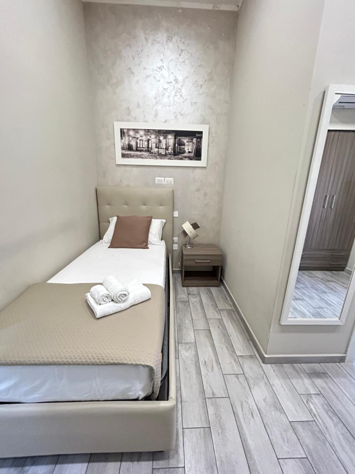 B&B Napoli Centrale N 74 Exterior foto